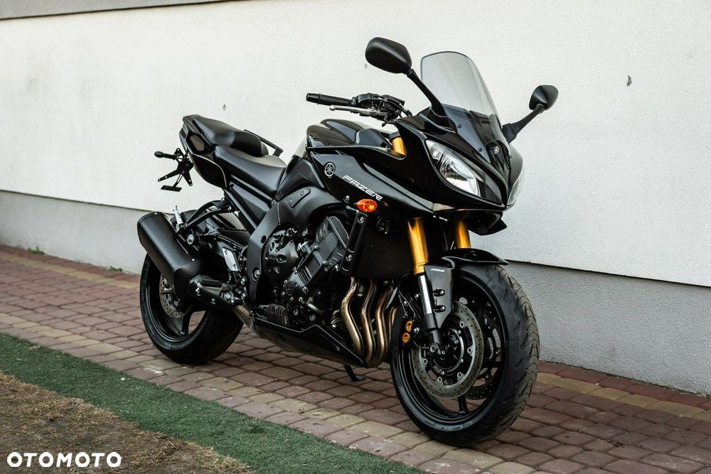 Yamaha FZ - 2