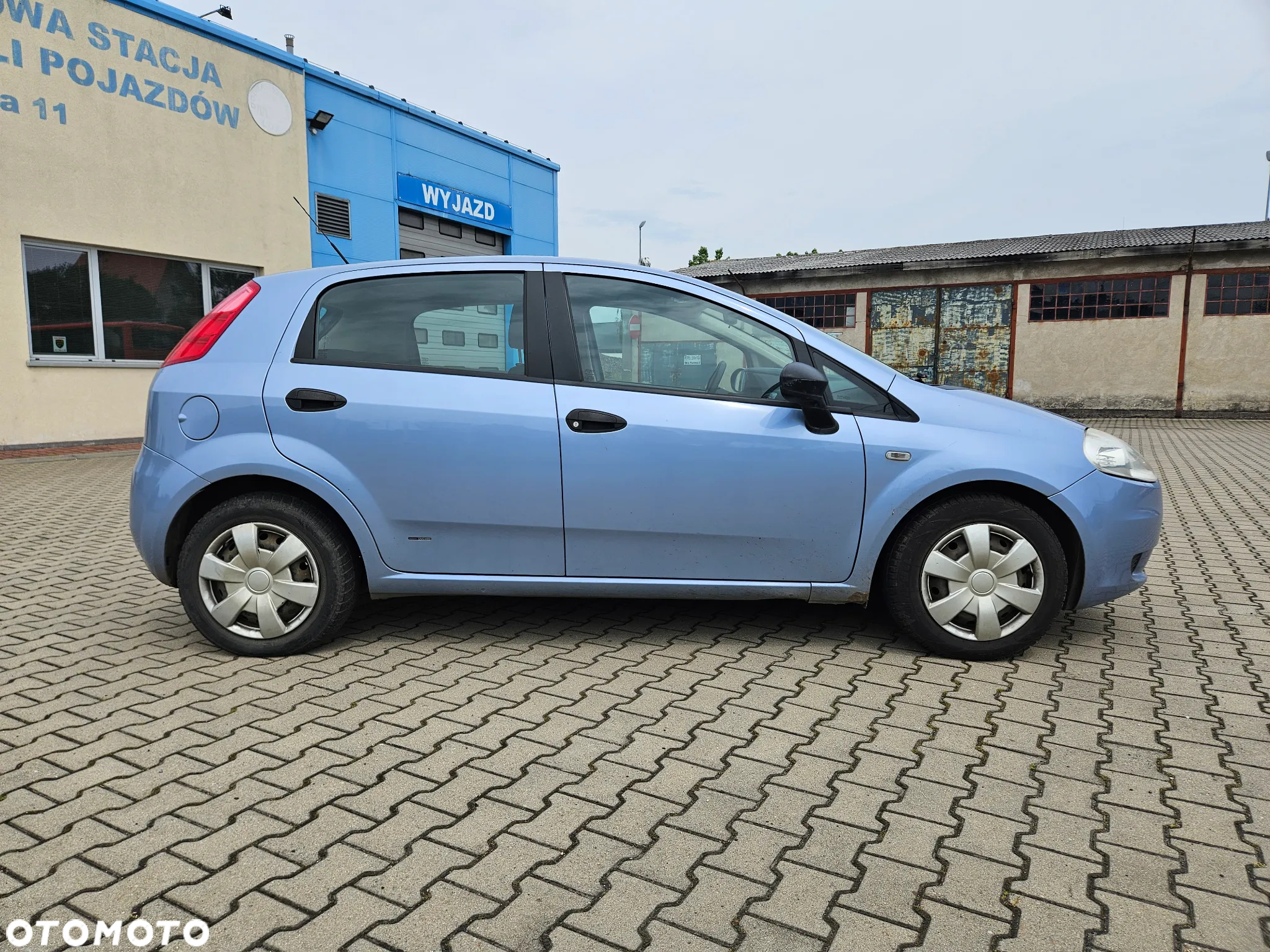 Fiat Grande Punto - 13