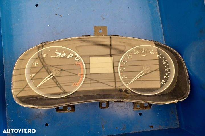 Ceasuri bord 5J0920811B Skoda Fabia 5J [2007 - 2010] Combi wagon 5-us - 1