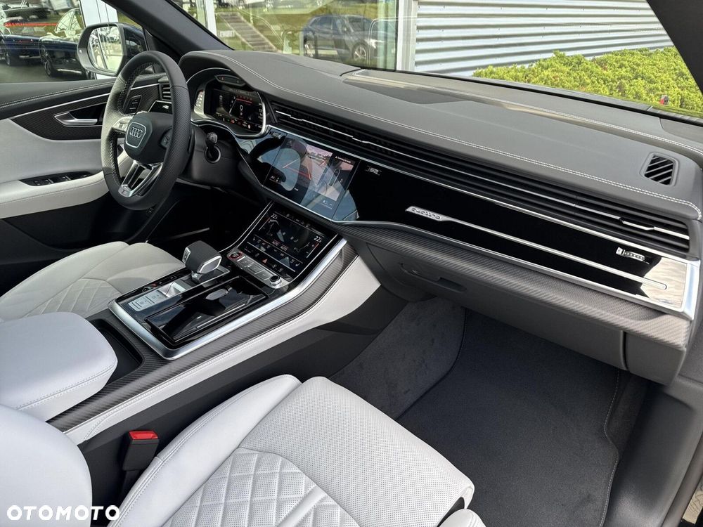 Audi SQ8 - 13