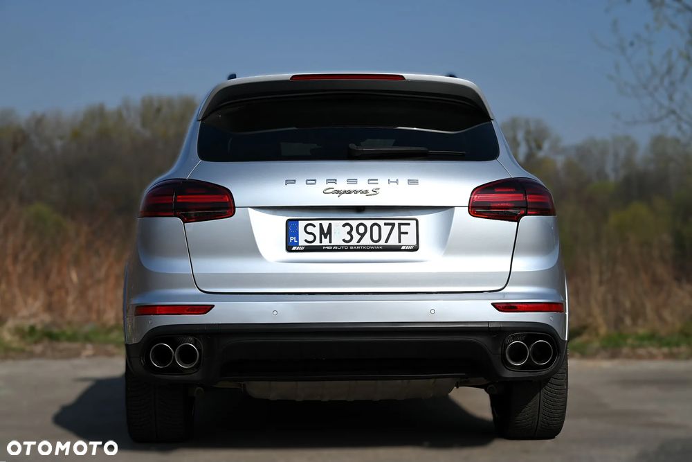 Porsche Cayenne - 13