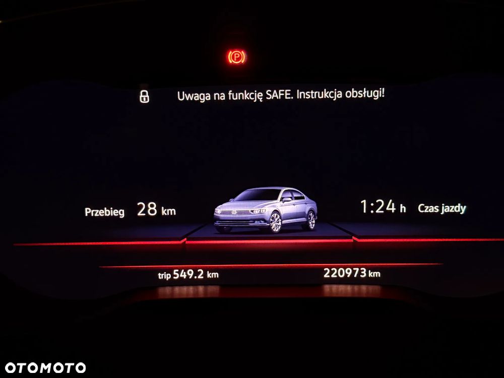Volkswagen Passat 1.8 TSI BMT Highline DSG - 34