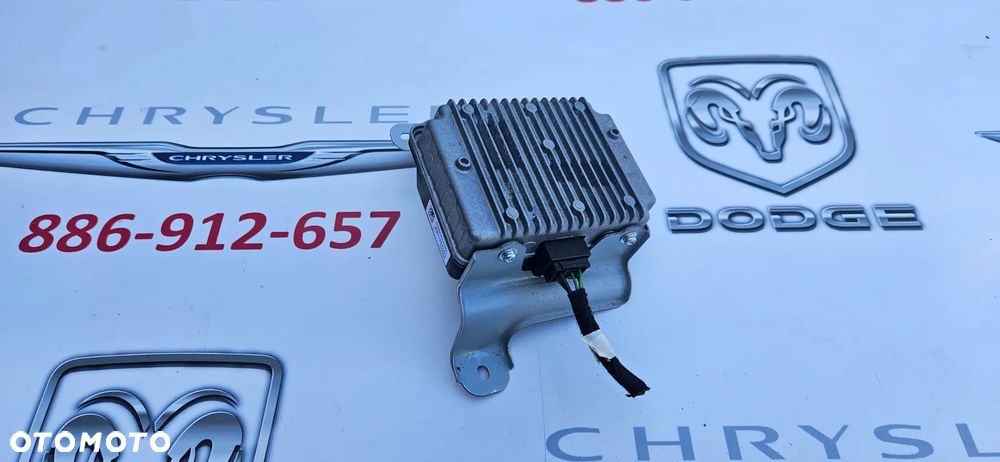 Chrysler Pacifica 2016- Falownik przetwornica napięcia Moduł napięcia 56029814AA - 8