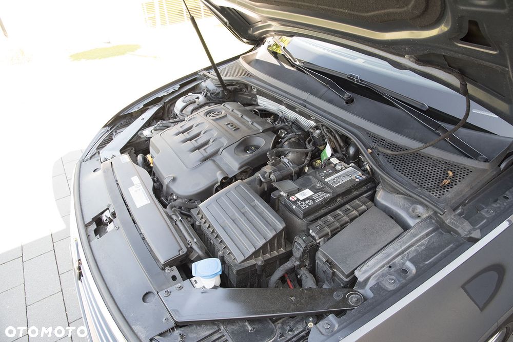 Volkswagen Passat 2.0 TDI BMT Highline DSG7 - 3