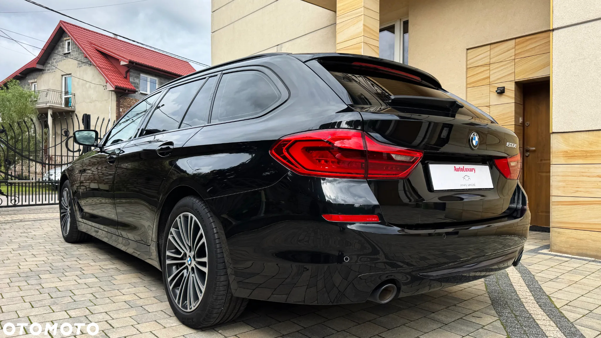 BMW Seria 5 520d Sport Line sport - 8