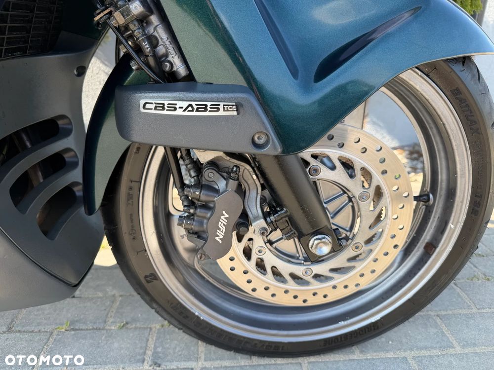 Honda ST - 10