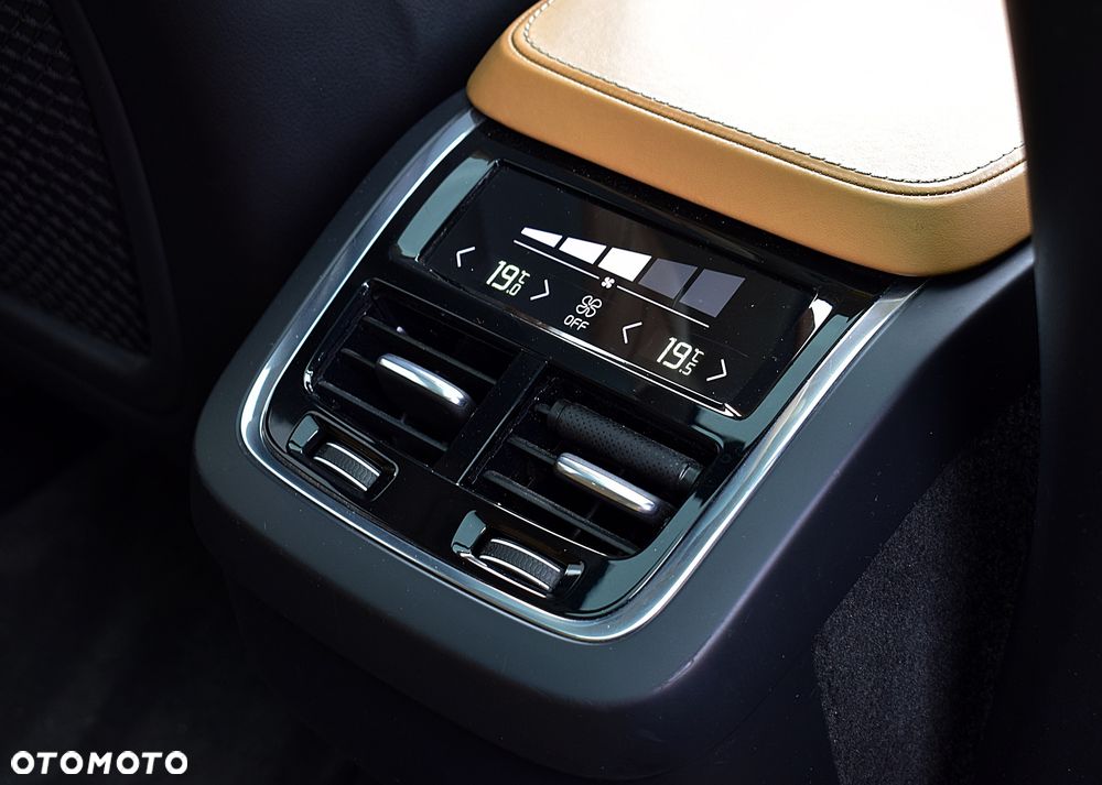 Volvo XC 90 T6 AWD Geartronic Inscription - 20