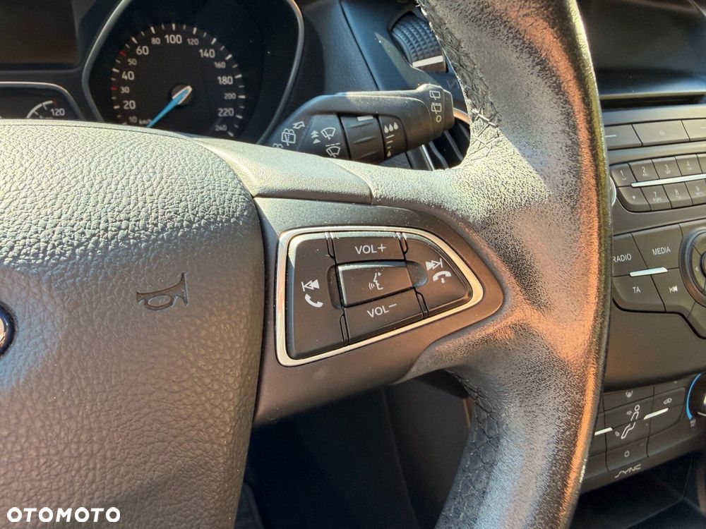 Ford Focus - 20