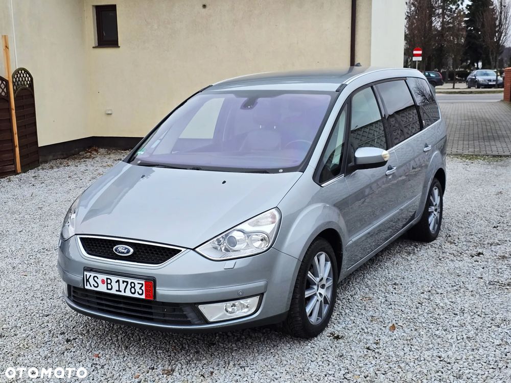 Ford Galaxy 2.0 Ghia - 2