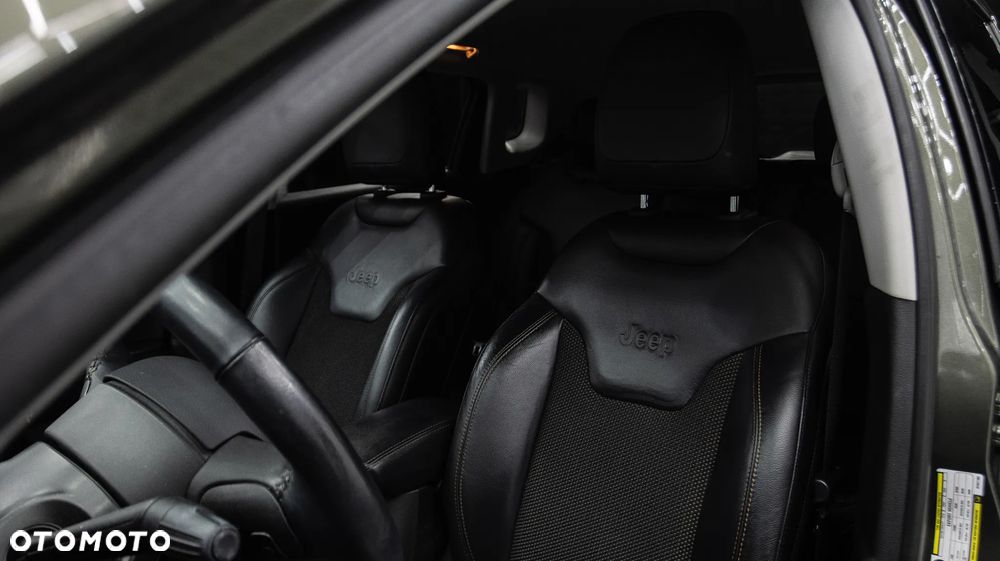 Jeep Compass 1.4 TMair Limited 4WD S&S - 16
