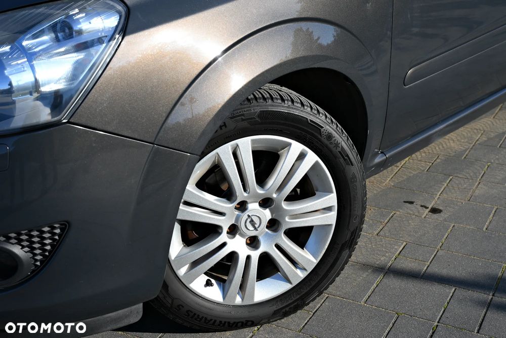 Opel Zafira 1.8 - 3
