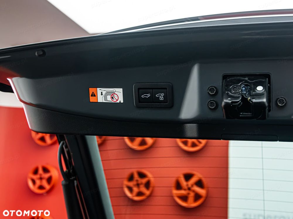 Toyota Prius - 31