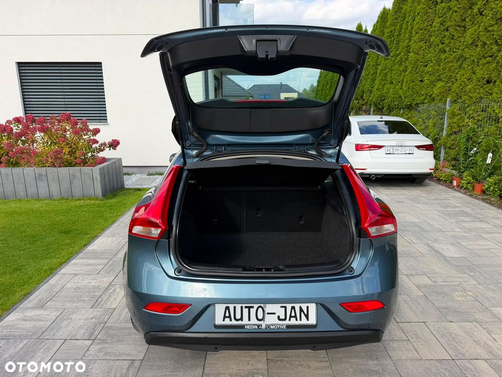 Volvo V40 D2 Summum - 20