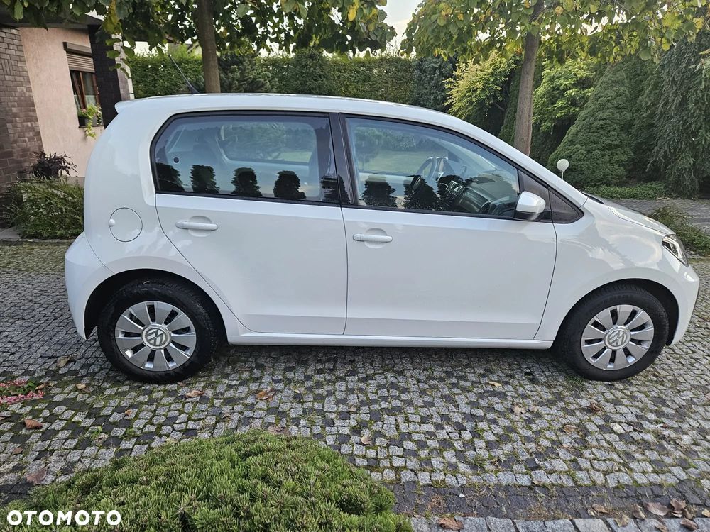 Volkswagen up! (BlueMotion Technology) move - 7