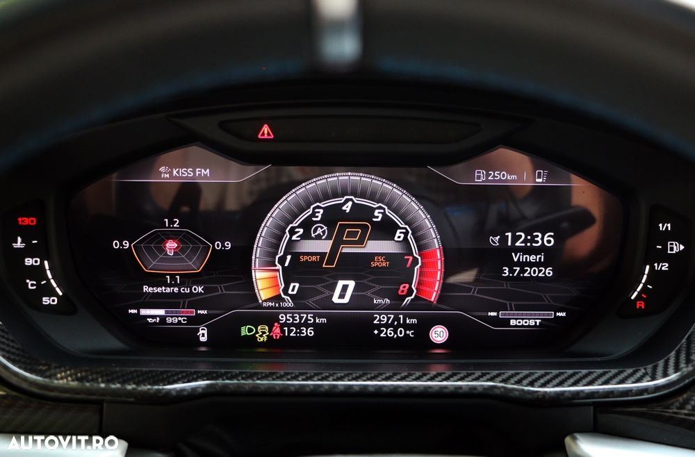 Lamborghini URUS - 36