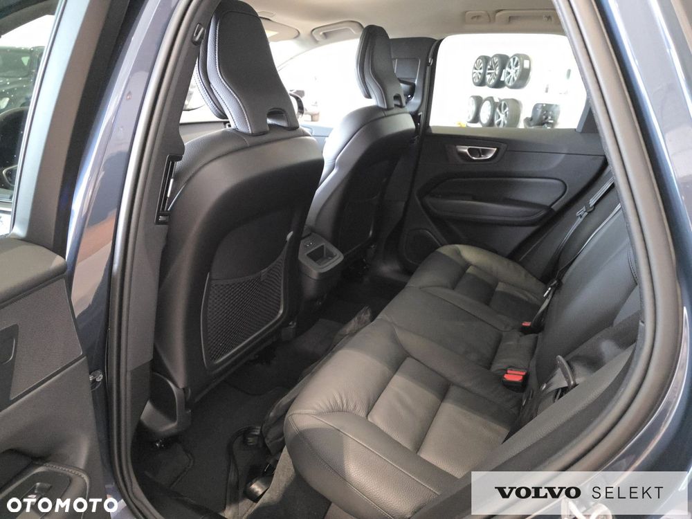 Volvo XC 60 - 16