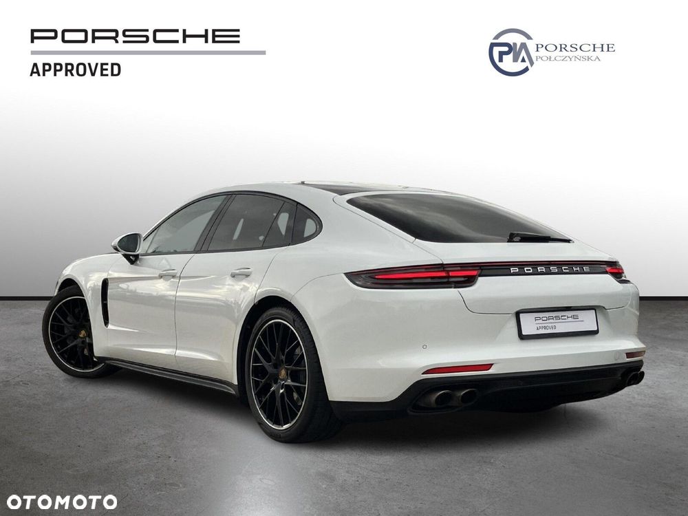 Porsche Panamera - 3