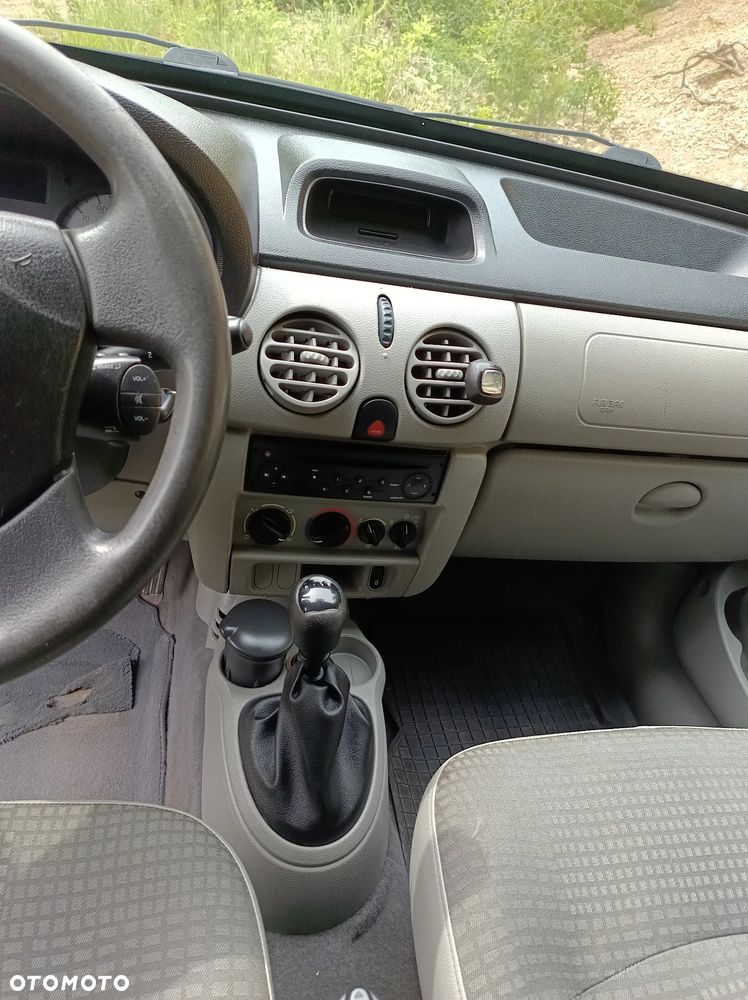 Renault Kangoo 4x4 1.6 16V - 14