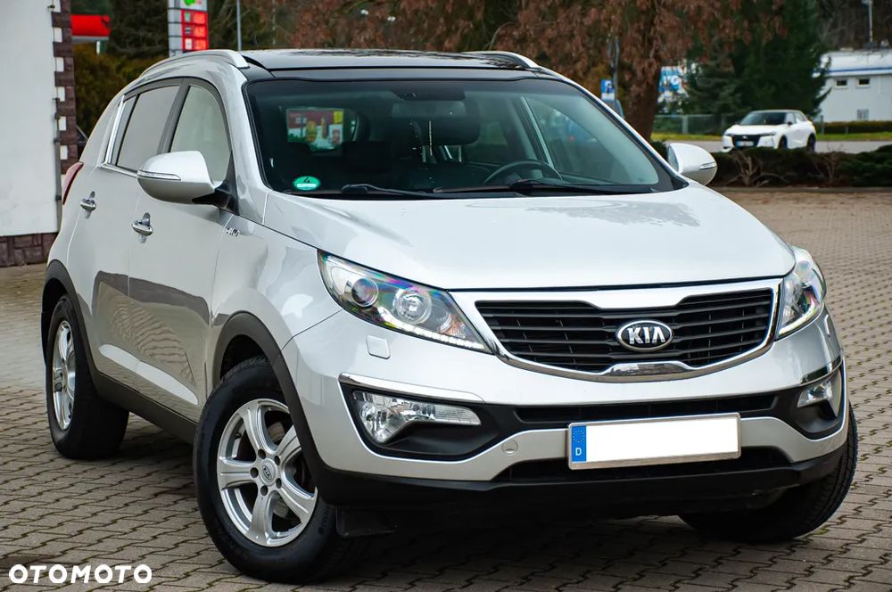 Kia Sportage 2.0 CRDI 4WD Automatik Dream-Team Edition - 5