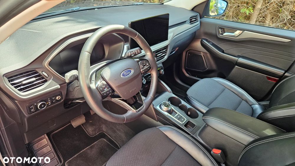Ford Kuga - 29