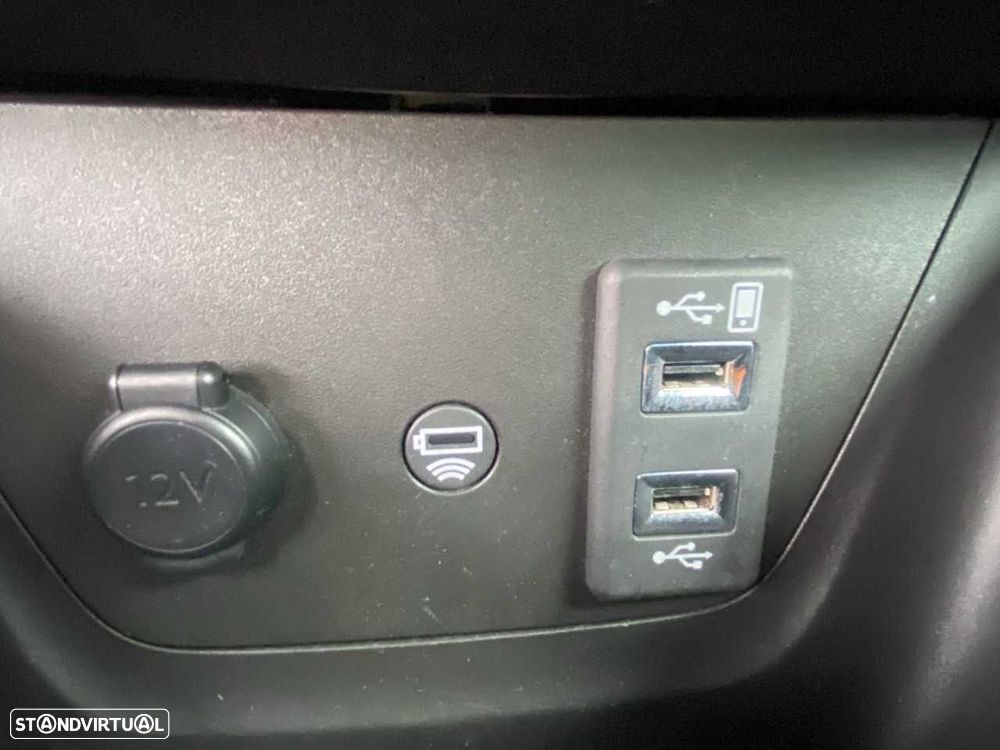 Opel Crossland 1.2 T Business Edition - 18