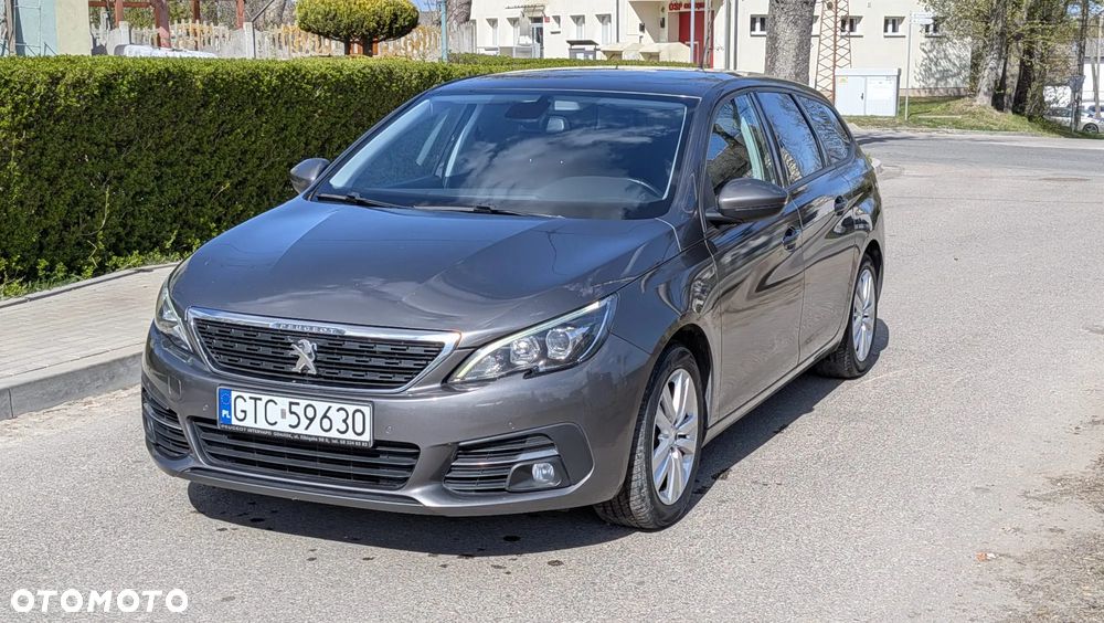 Peugeot 308 2018 photo 3