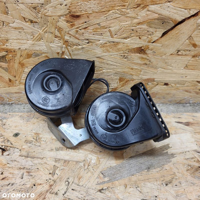 FORD FOCUS MK3 11-18R KOMBI HB SYGNAŁ KLAKSON SYGNAŁ - 1