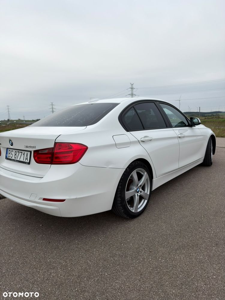 BMW Seria 3 - 2