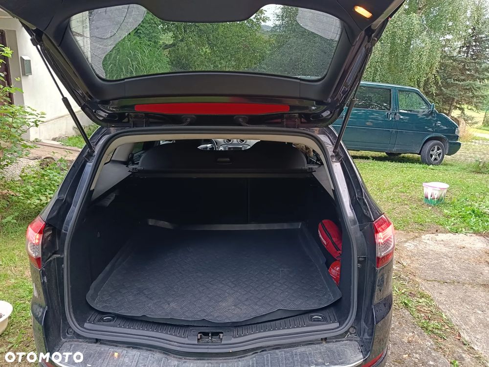 Ford Mondeo 2.0 TDCi Platinium X Plus (Titanium) - 16