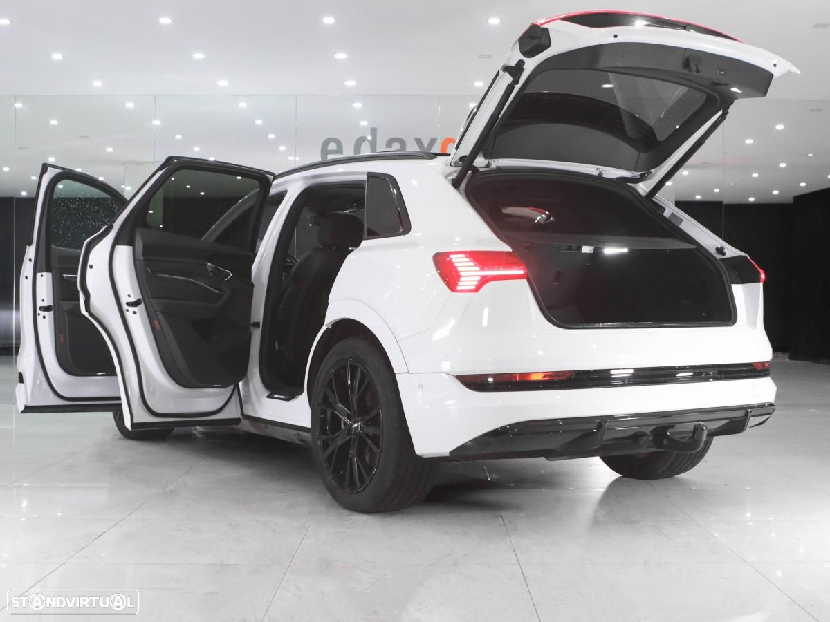 Audi e-tron 50 quattro S line - 5