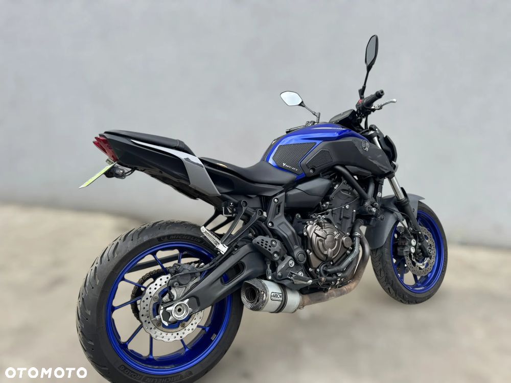 Yamaha MT - 4