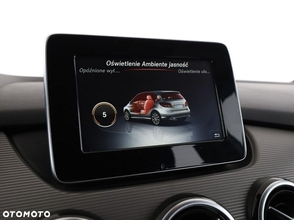 Mercedes-Benz Klasa B 180 CDI - 28