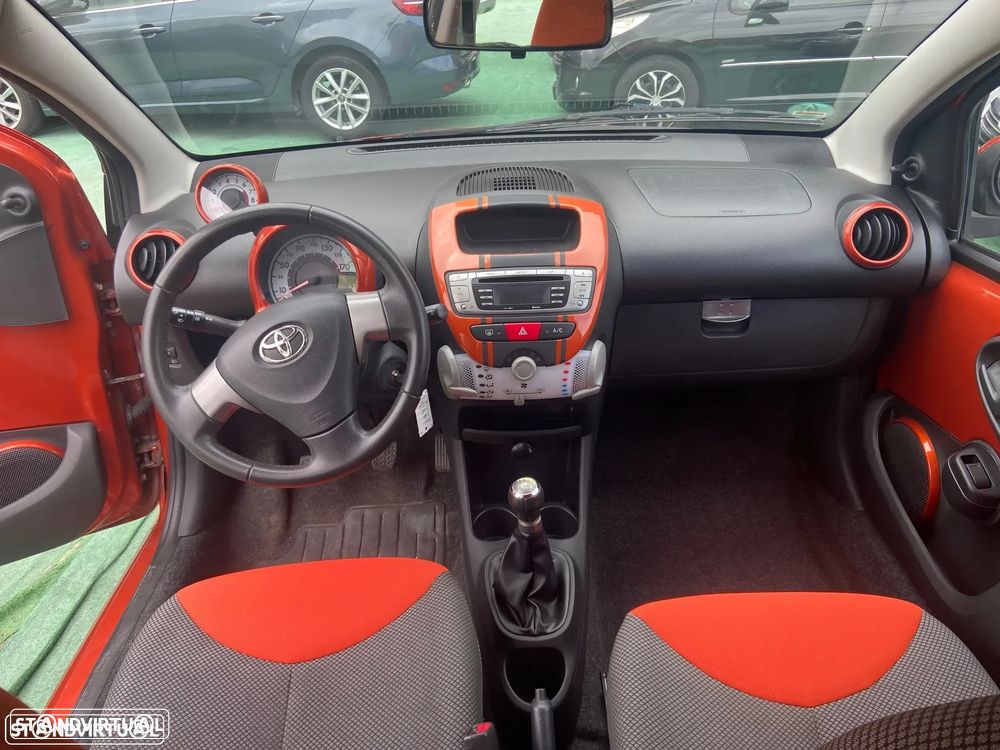 Toyota Aygo 1.0 Orange Edition+VSC - 19
