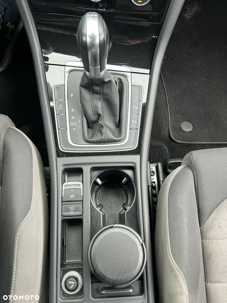Volkswagen Golf 1.4 TSI ACT BlueMotion Technology DSG Highline - 22
