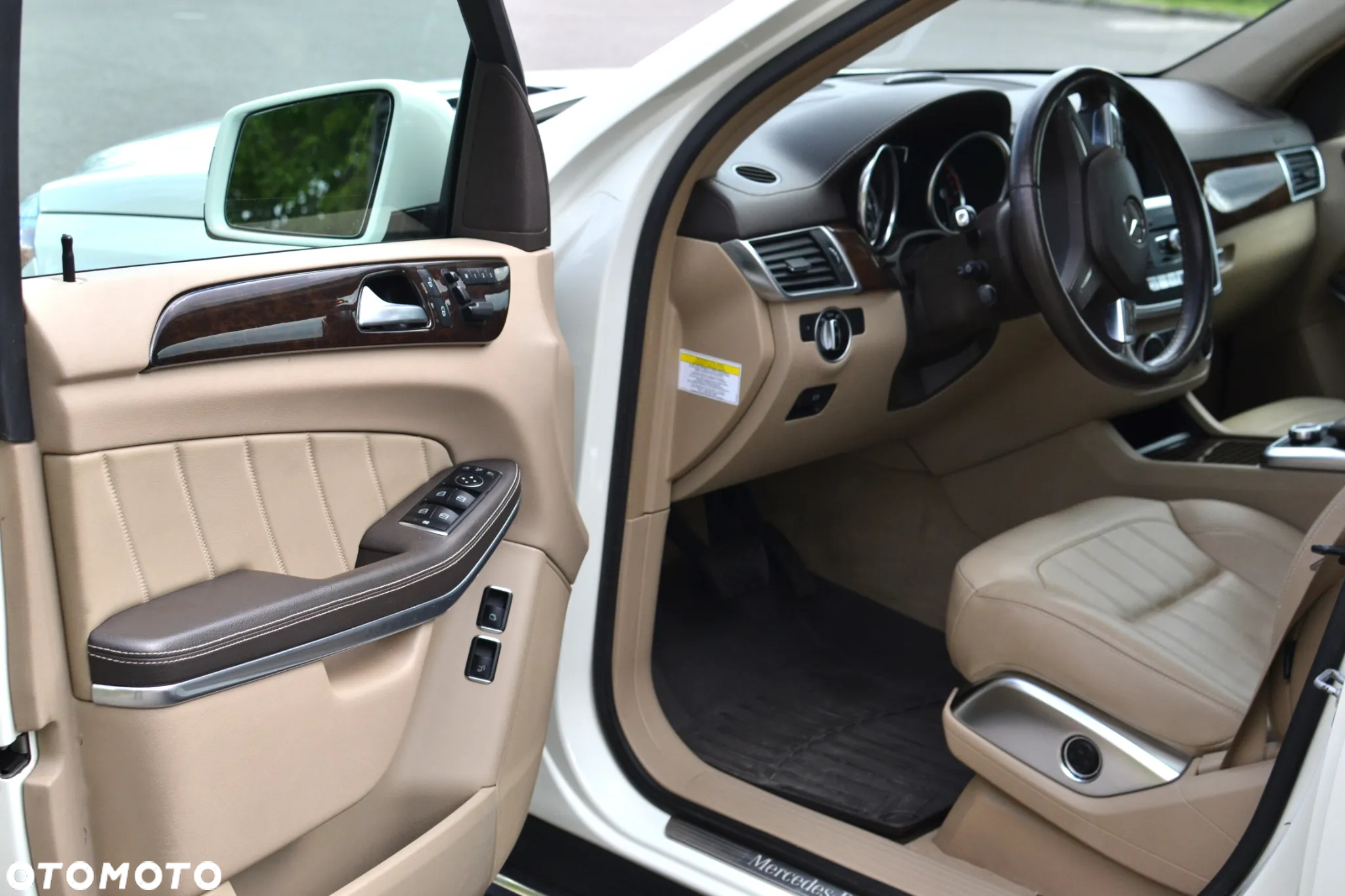 Mercedes-Benz GL 450 4Matic 7G-TRONIC - 15
