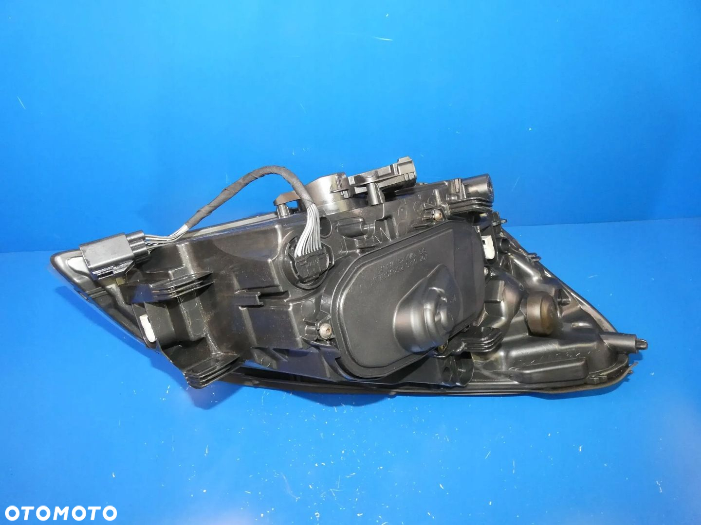 VOLVO S60 II V60 LAMPA XENON LEWA LEWY PRZÓD PRZEDNIA ANGLIK - 2