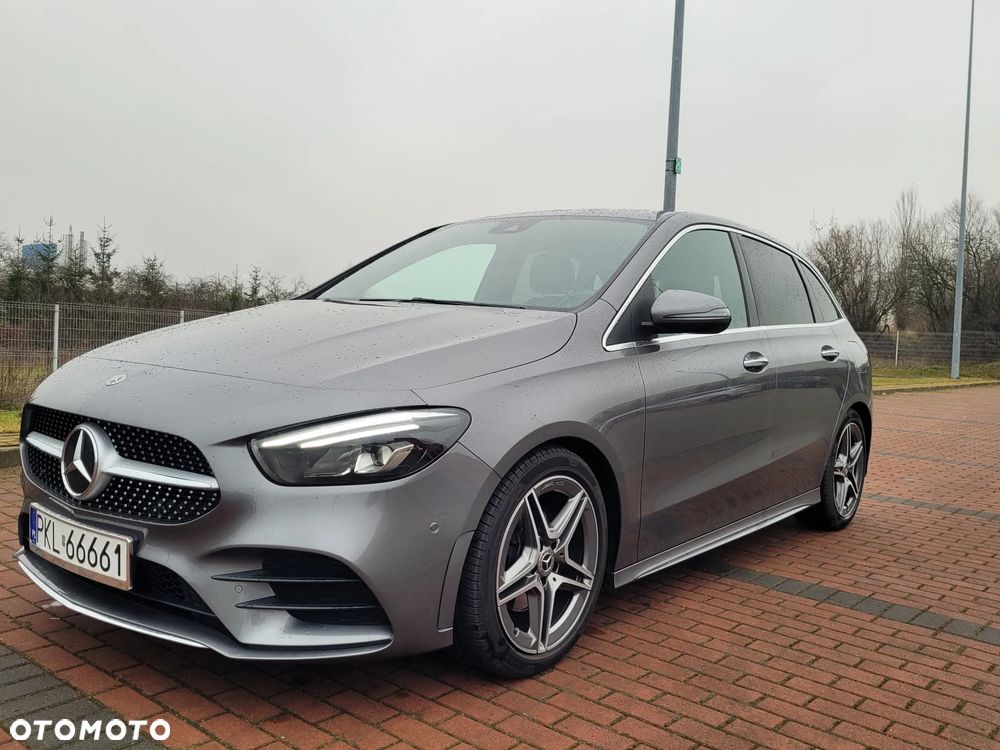 Mercedes-Benz Klasa B 180 AMG Line - 1