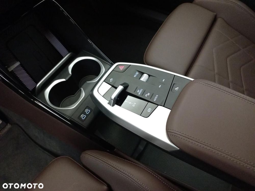 BMW X1 xDrive20d mHEV M Sport sport - 16