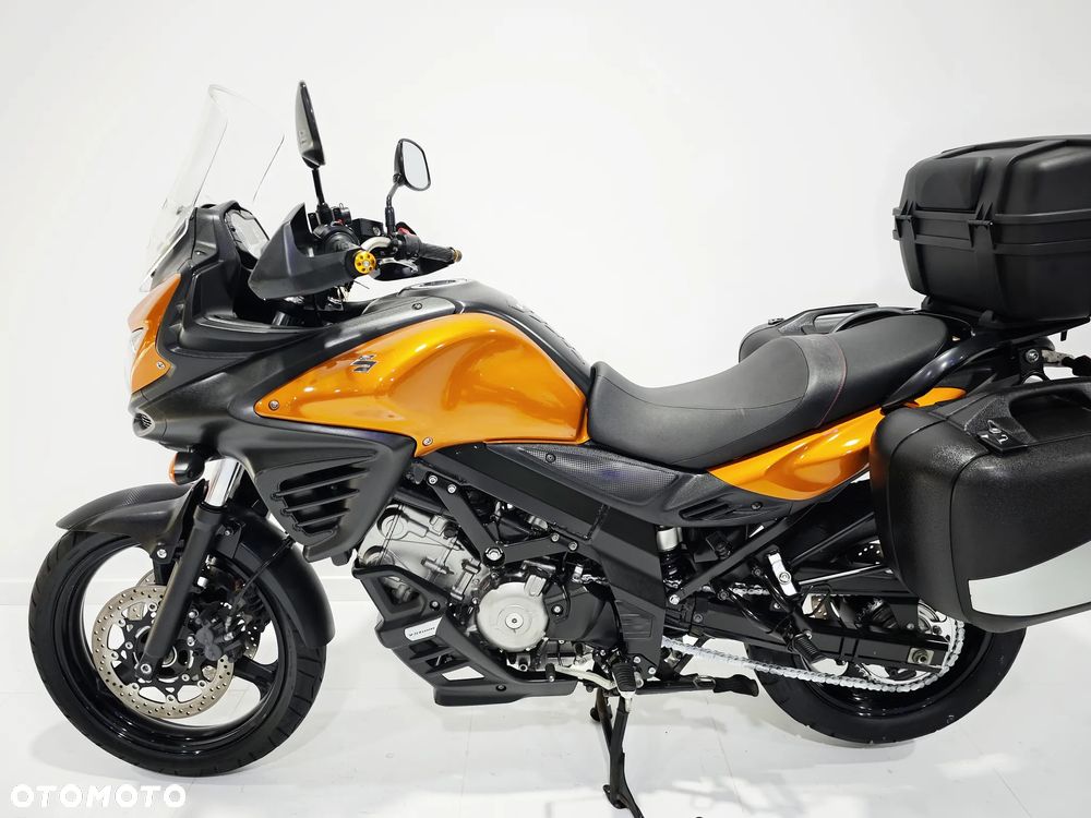 Suzuki V-STROM - 12