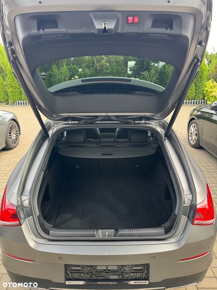 Mercedes-Benz CLA 200 7G-DCT Progressive - 19