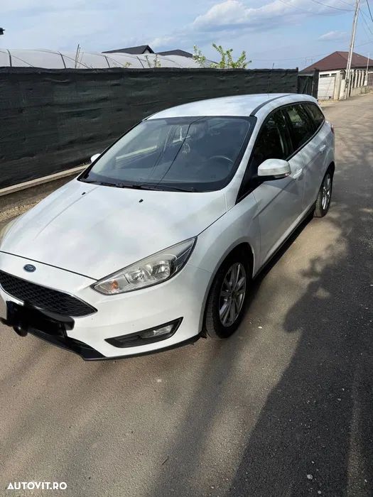 Ford Focus - 3