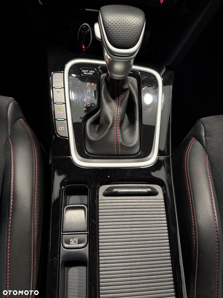 Kia ProCeed - 2