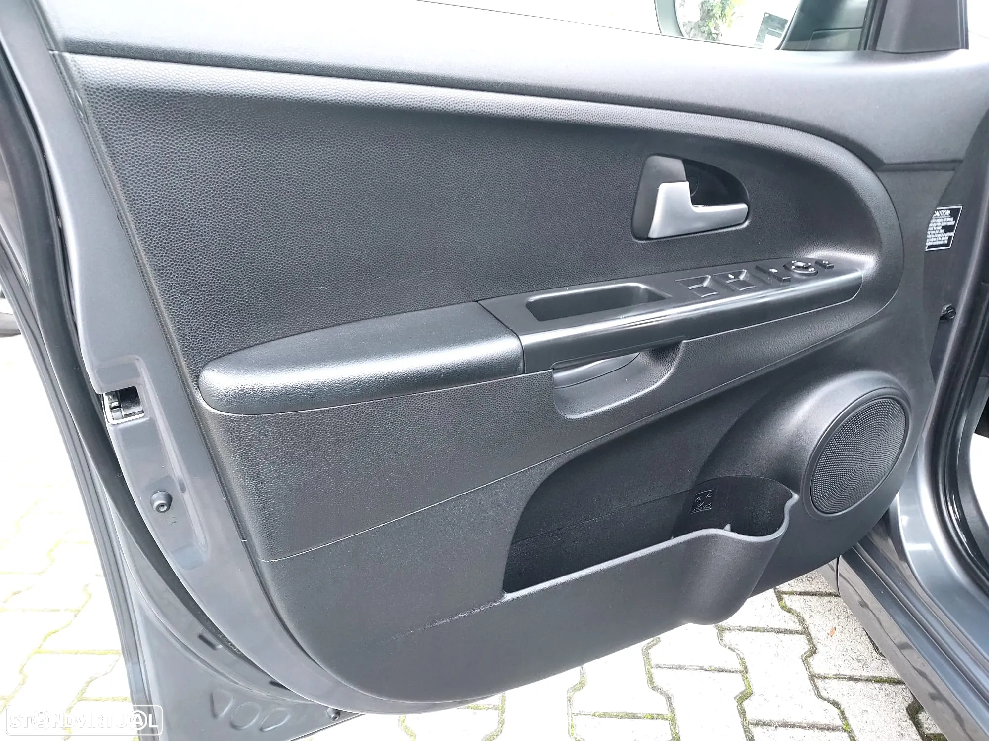Kia Venga 1.4 CRDi TX ISG - 32