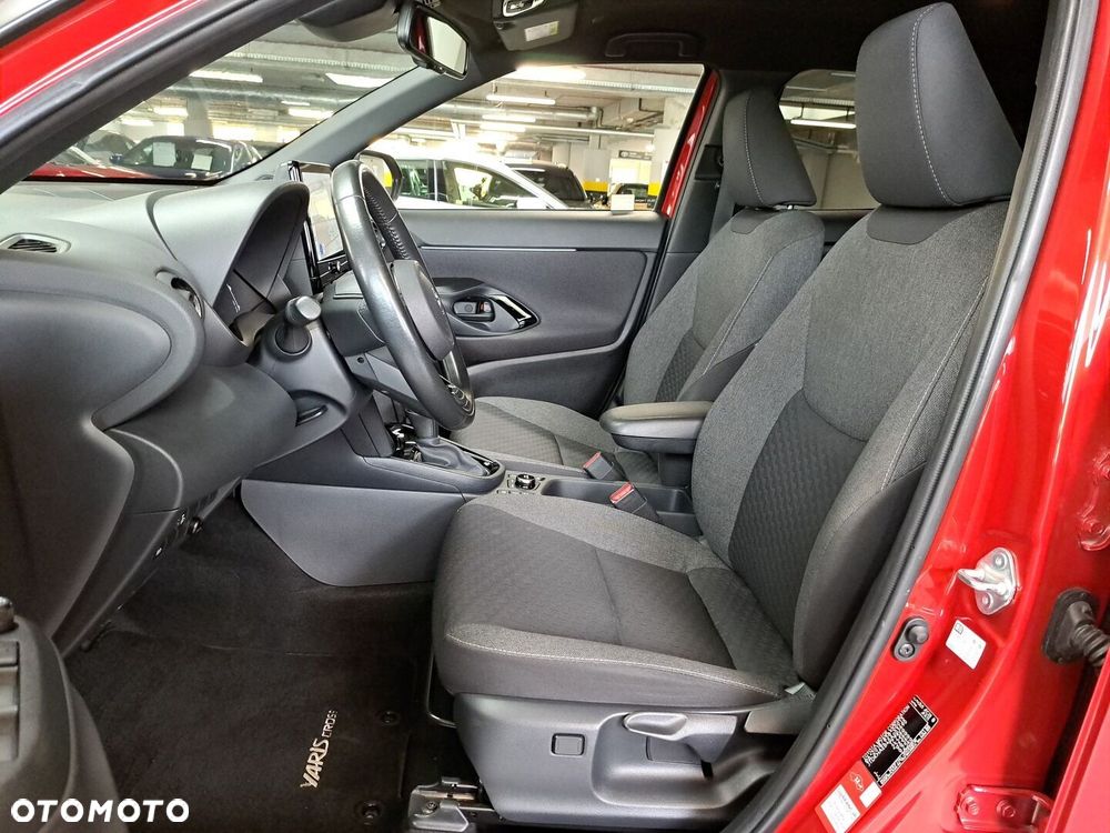 Toyota Yaris Cross Hybrid 1.5 Style AWD - 12