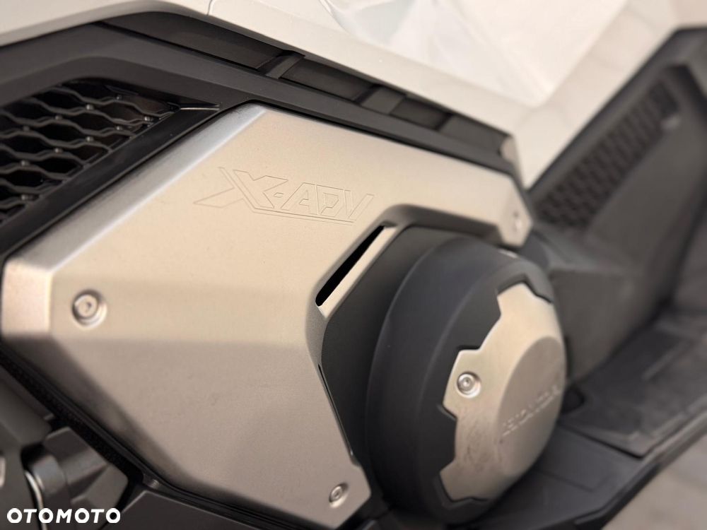 Honda X-ADV - 11