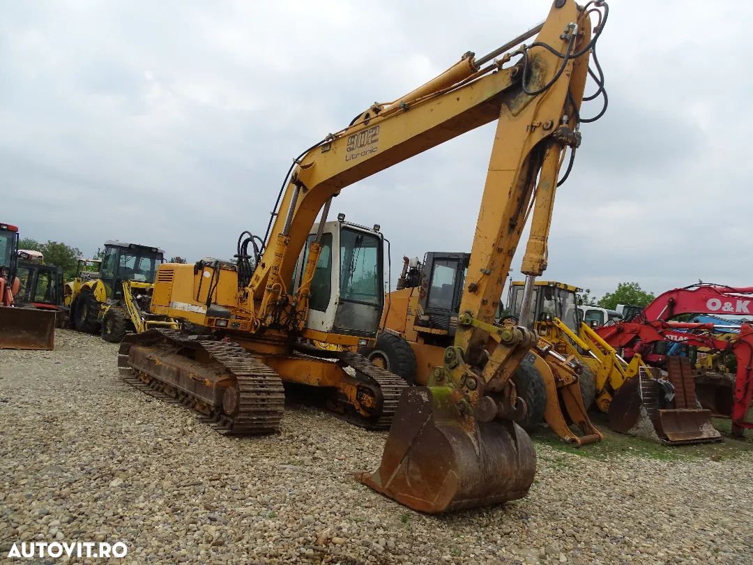 Dezmembrez excavator Liebherr 902 Litronic - 1