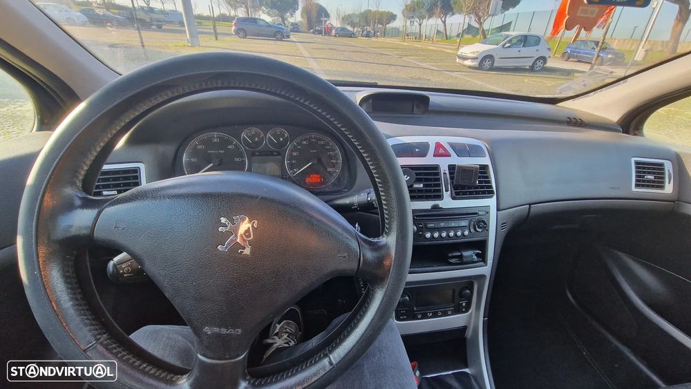 Peugeot 307 SW 1.6 HDi Black & Silver - 6