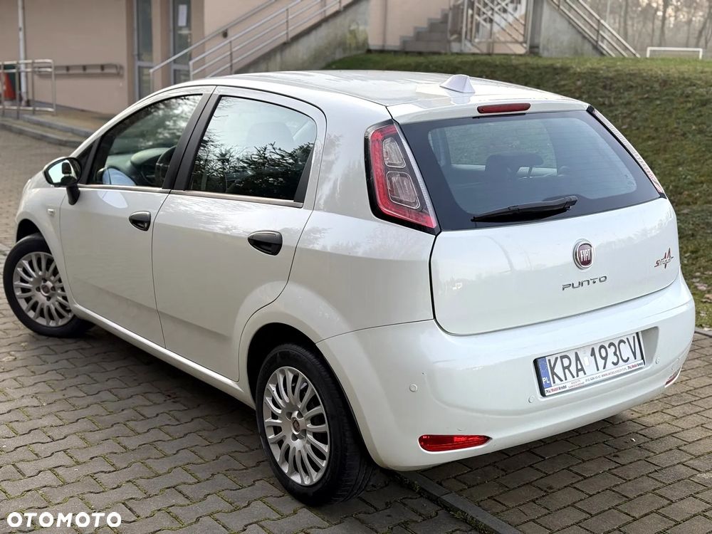 Fiat Grande Punto - 4