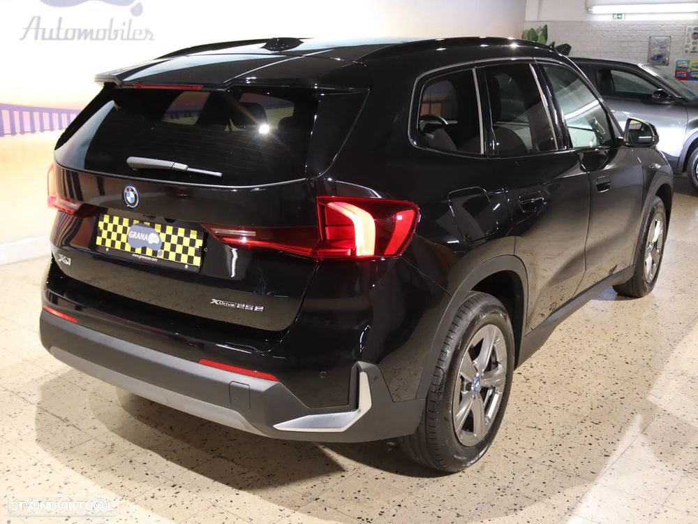 BMW X1 xDrive25e - 37