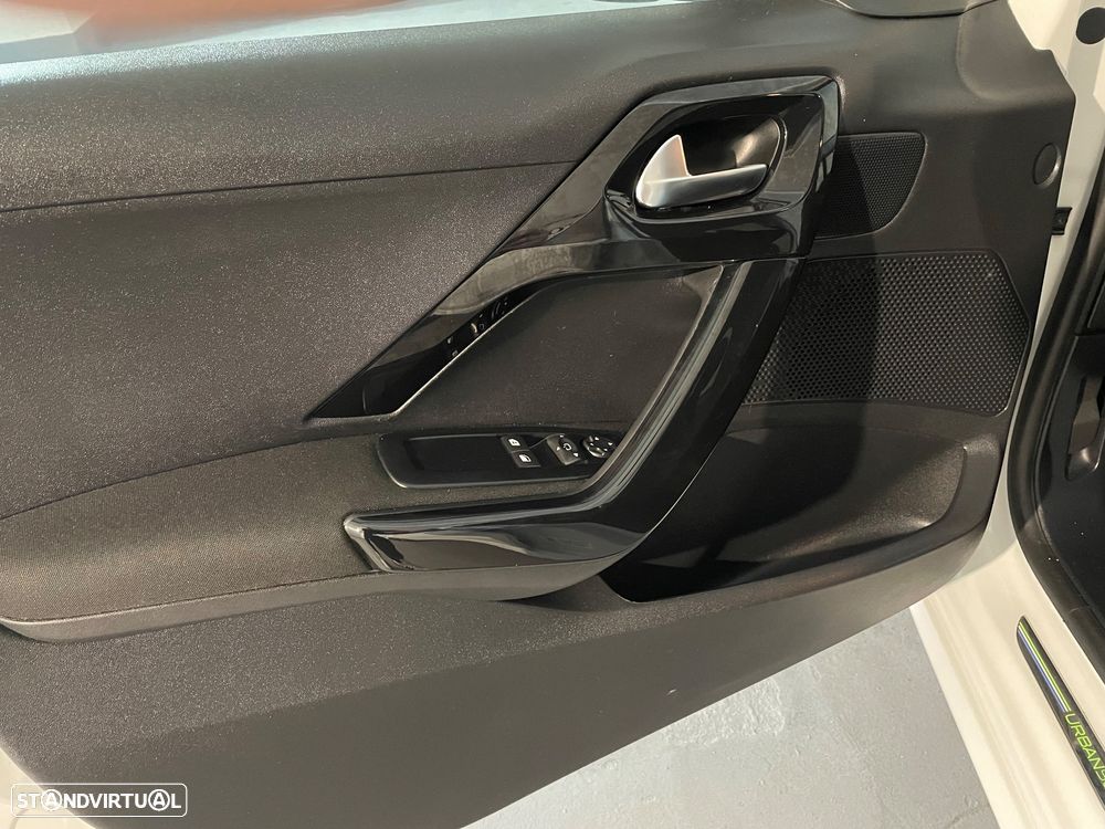 Peugeot 208 1.6 BlueHDi Allure - 5
